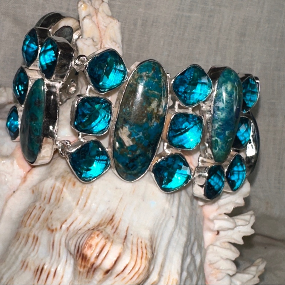 Gorgeous Shattuckite + Blue Topaz cluster statement bracelet cuff